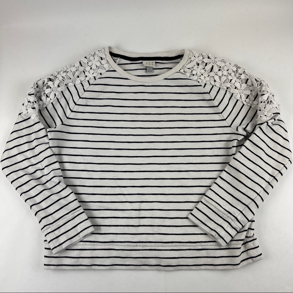 A New Day Tshirt Womens Large White Black Striped Lace Shoulder Long Sleeve